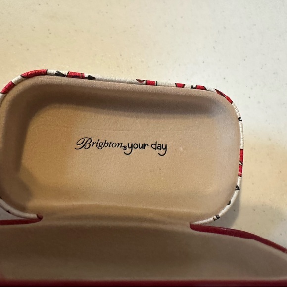 Brighton mini hinged box. Florals - Picture 3 of 4